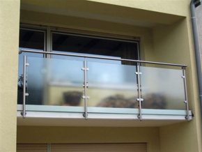 Glasgel�nder 8