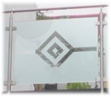 Glasgel�nder